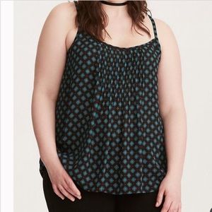 Torrid plus size pintuck georgette cami top 4X excellent condition